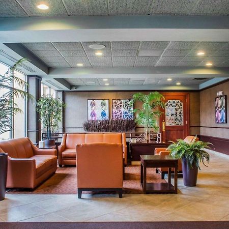 Clarion Hotel & Suites Riverfront Oswego Εξωτερικό φωτογραφία