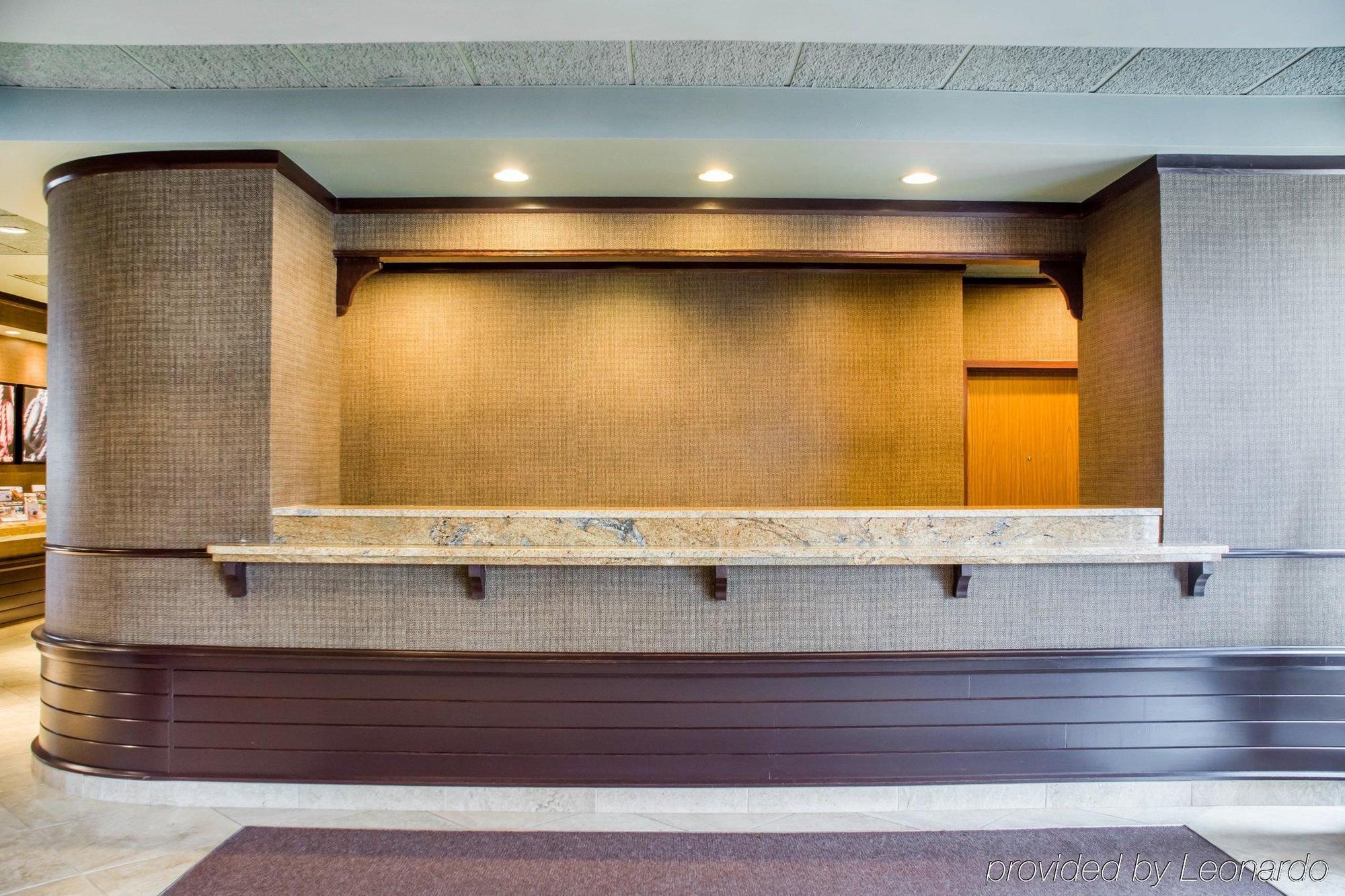 Clarion Hotel & Suites Riverfront Oswego Εξωτερικό φωτογραφία